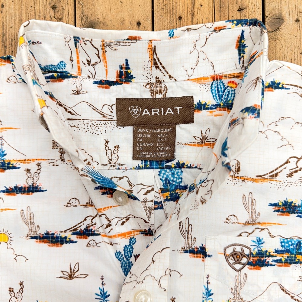 Ariat Boys XS 7 Western Desert Cowboy Cactus Print SS Button Down Shirt Western